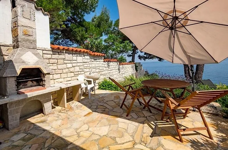Villa Ana Savudrija 3*,  Croácia